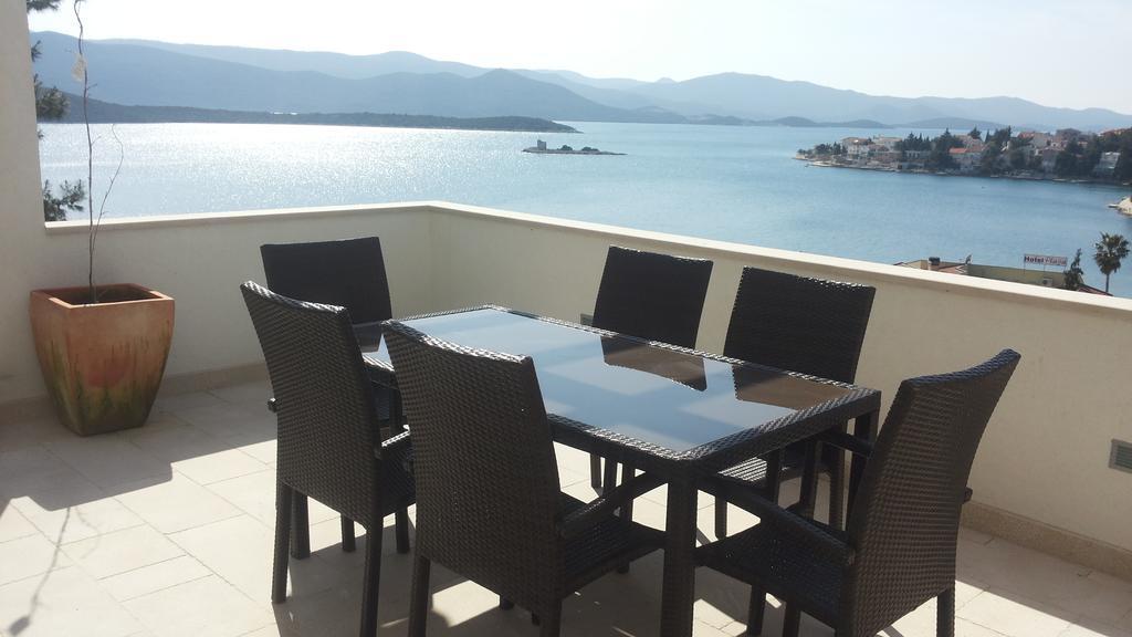 Holiday Home Anna Klek Bilik gambar
